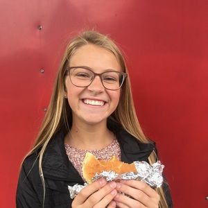 Meet your Posher, Katy